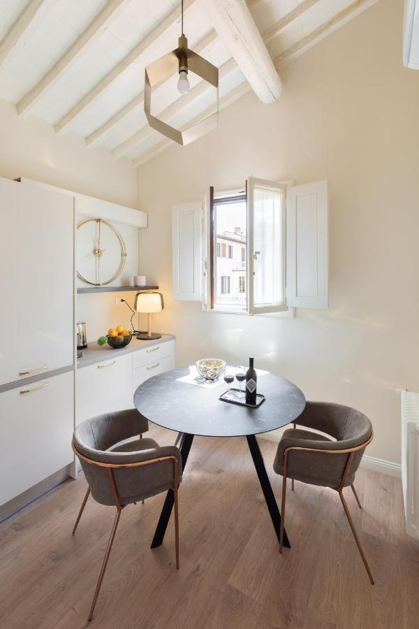 Living Walls Florence Apartments Extérieur photo