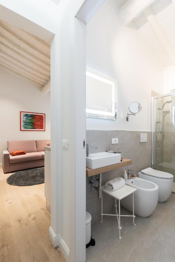 Living Walls Florence Apartments Extérieur photo